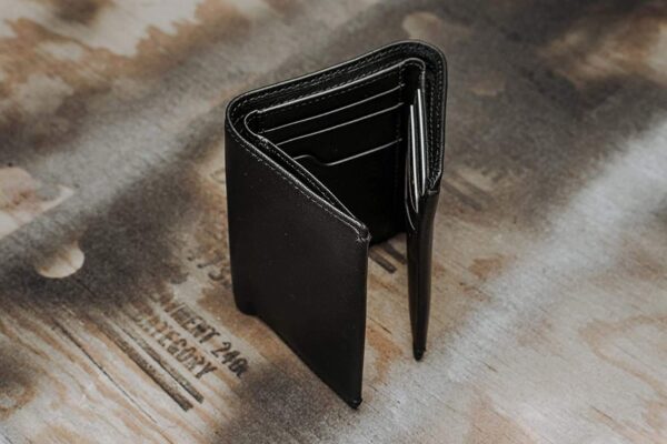 Engraved Wallet for Men Slim Men's Leather Stylish Wallet with Credit Card ID Window Best Gift For Men (My Husband Gift) - Image 11